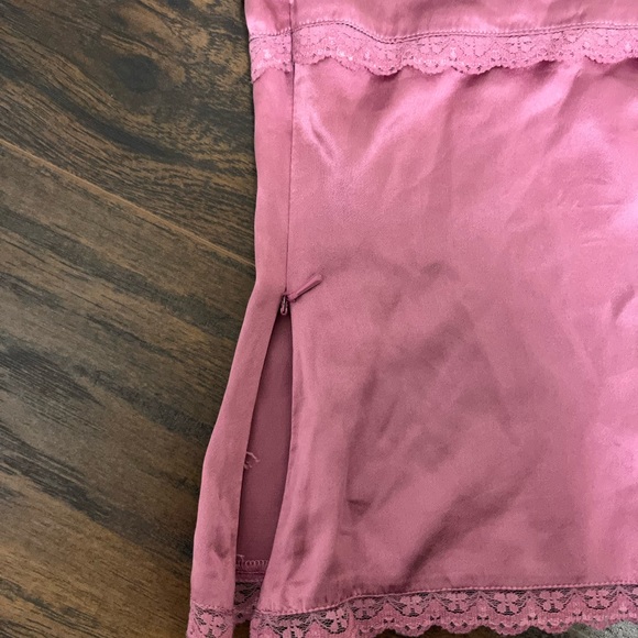 100% silk tank top with trim - Picture 3 of 4